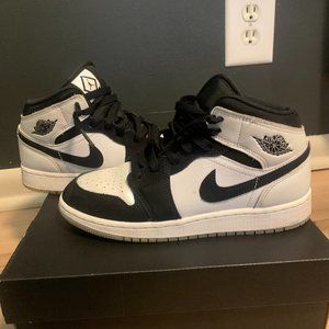 Jordan 1 Diamonds